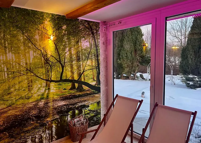 شقة Schwarzer Kater *