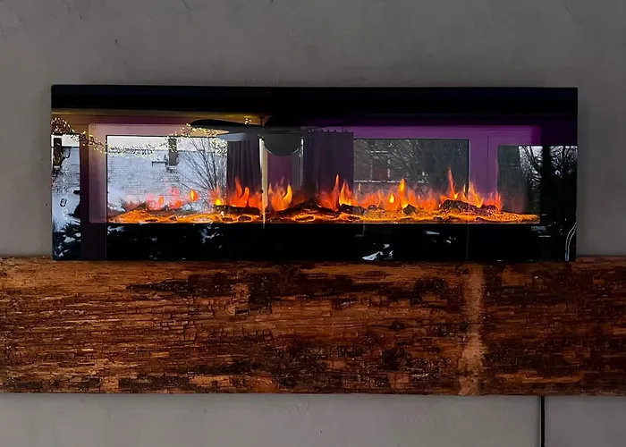 شقة Schwarzer Kater *